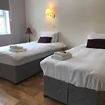 Отель Premier