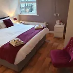 Premier Hotel